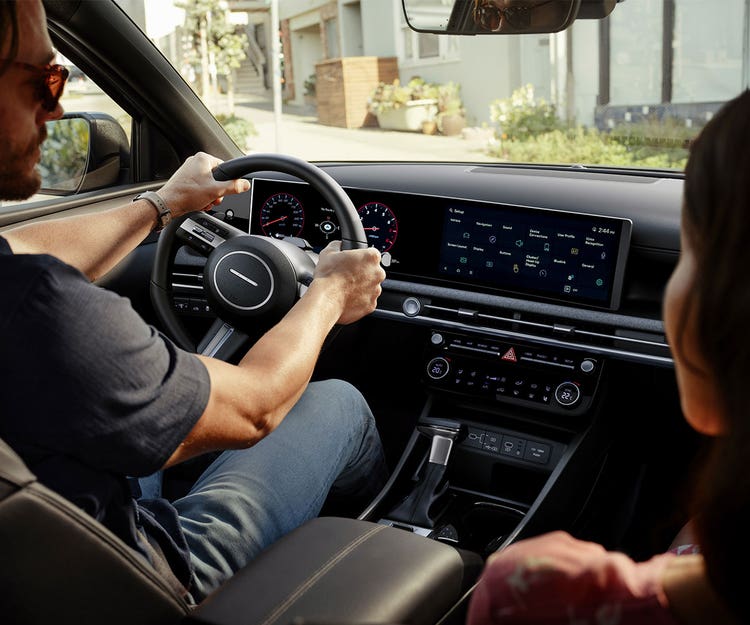 Standard 12.3” ccNC infotainment system