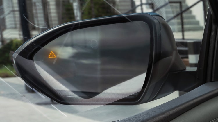 Standard Blind-spot Collision Warning (BCW)