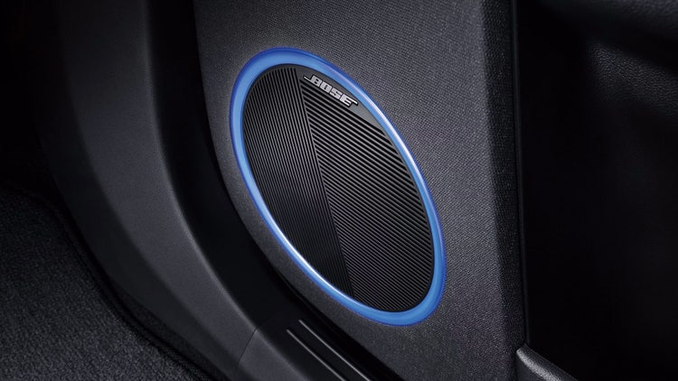 8-Speaker Bose® Premium Audio