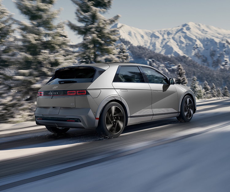 Drive Mode Select (Eco, Normal, Sport, Snow)