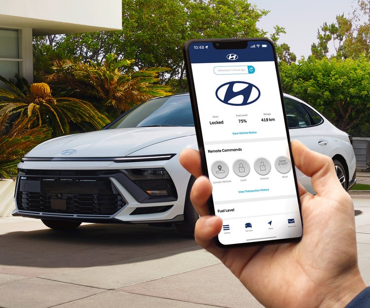 Bluelink&amp;reg; connected vehicle system